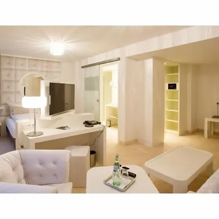 Otel Designhotel Kronjuwel 3*