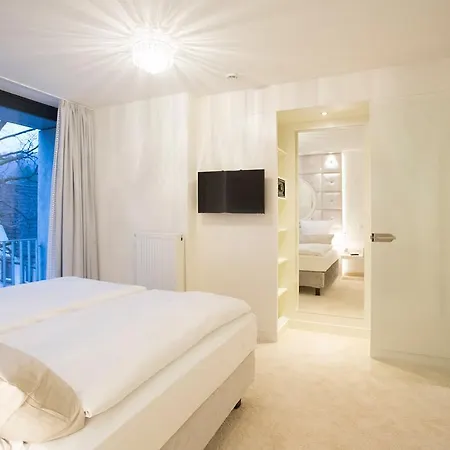 Designhotel Kronjuwel فندق